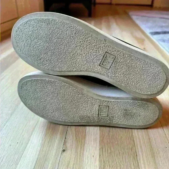 Frye Sneakers - Picture 2 of 4